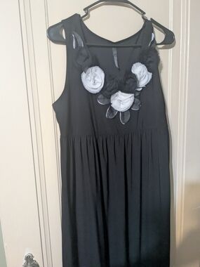Black Sleeveless Maxi Dress with White Floral Rosette Accents